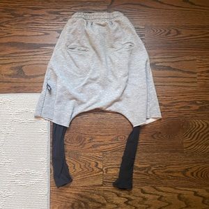 Nununu Hip harem shorts with built in leggings
